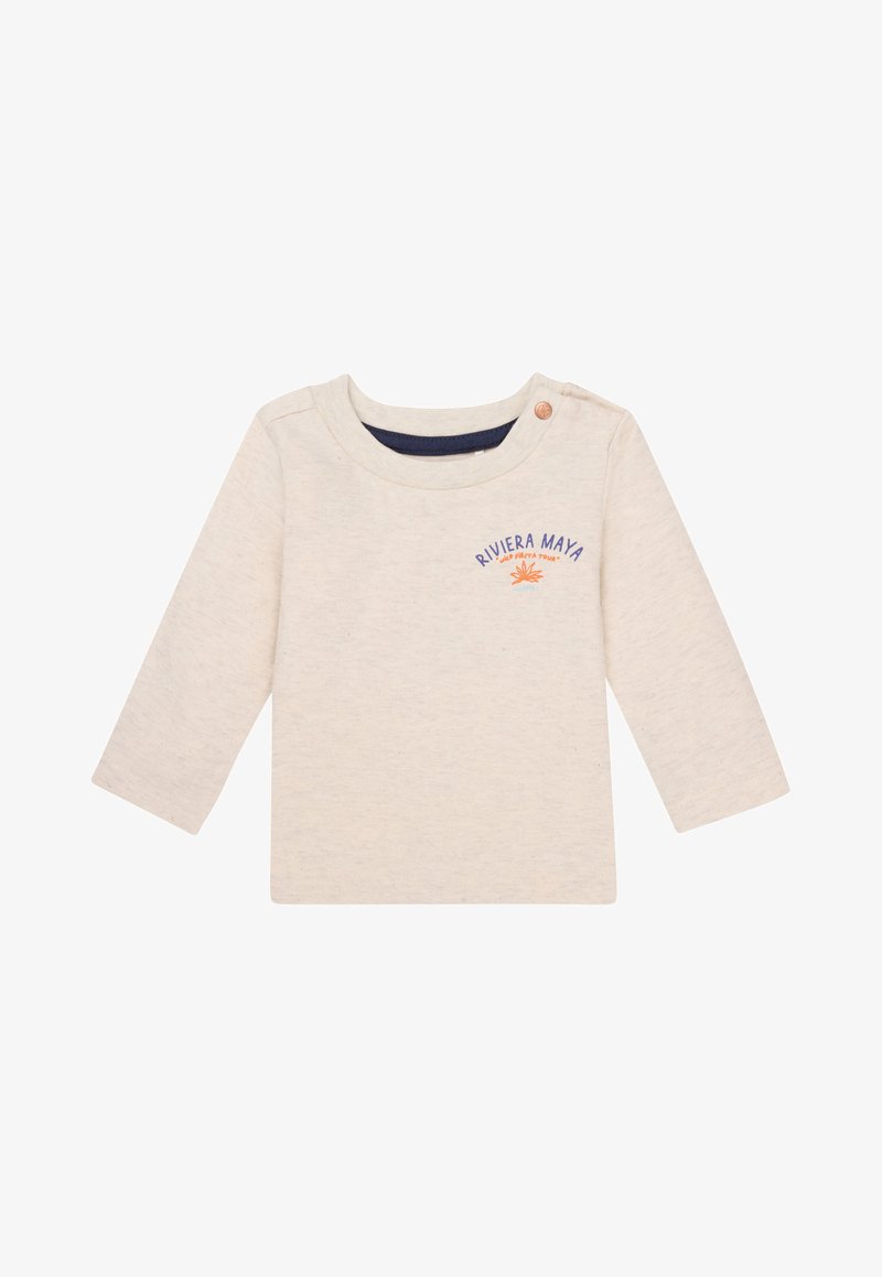 Beige langemouw shirt gemaakt van zachte katoen. Heeft een ronde hals met een marineblauwe rand en een bedrukte ontwerpen "RIVIERA MAYA" in blauw en oranje.