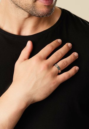 FAVS Ring - zilveren kleur