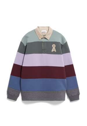 Langärmliges Rugby-Shirt mit beigem Kragen und horizontalen Streifen in grau-grün, dunkelgrau, lavendel, kastanienbraun, blau und grau, mit einem beigen Logo auf der Brust.