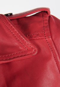 Maze CULIMA - Trenssi - red