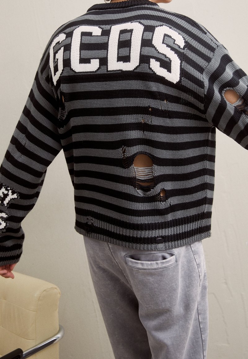 GCDS Sweter