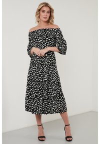 LELA Slim Fit - Dnevna haljina - black lepoard