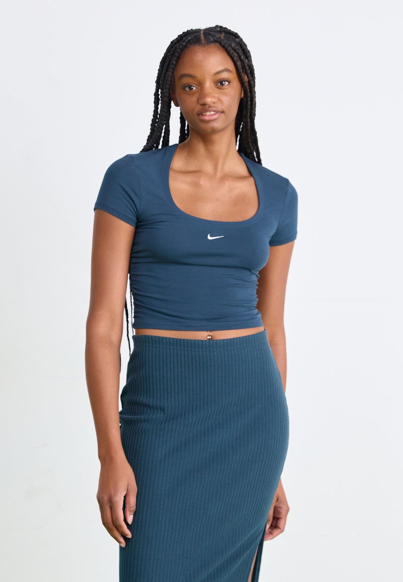 Nike Sportswear Basic póló - armory navy/sail