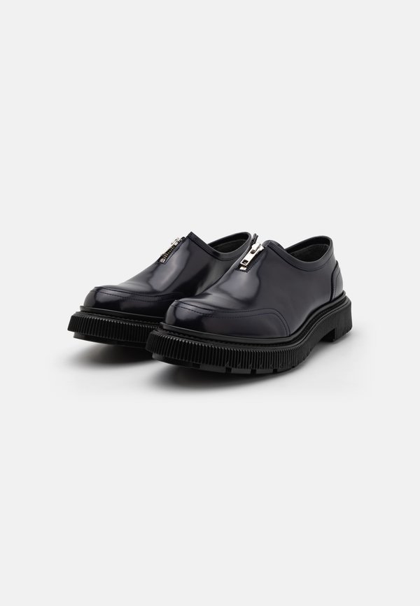 TYPE 193 UNISEX - Slip-ons - night2