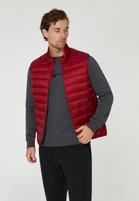 Sail Racing SPRAY - Weste - deep red