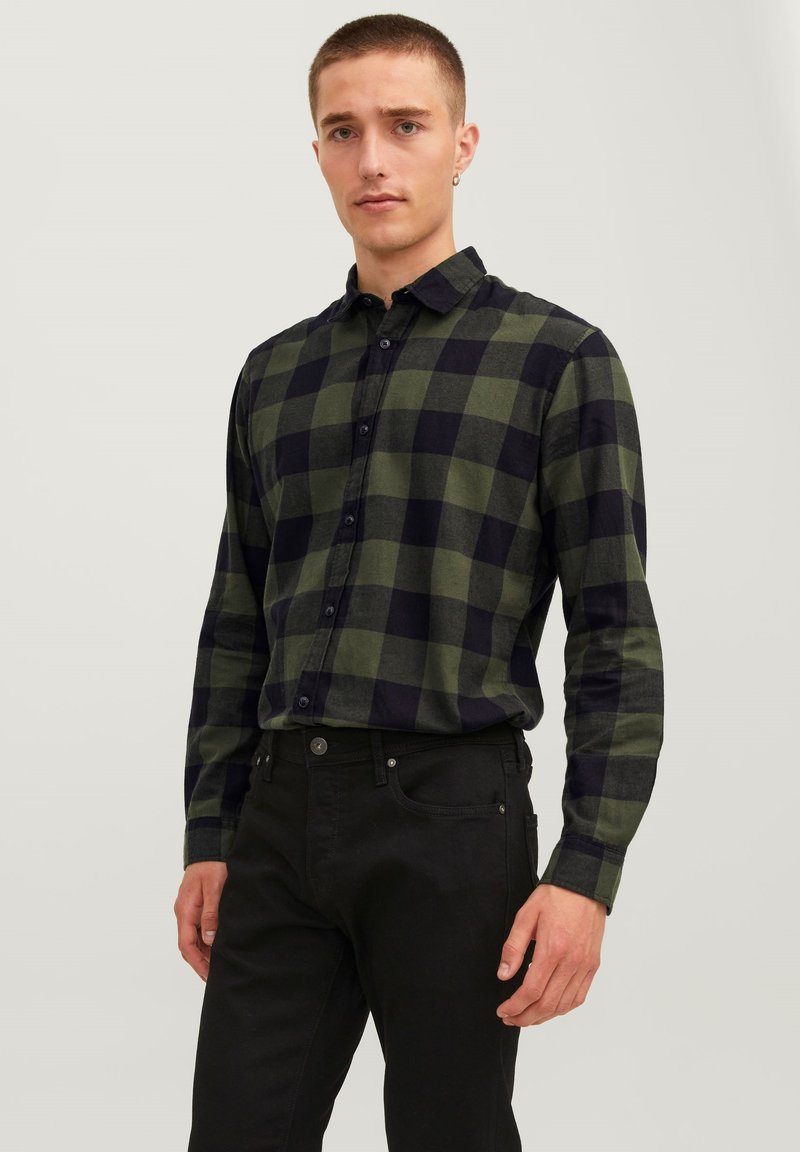 Jack & Jones - JJEGINGHAM SHIRT - Pluus - dusty olive, Suurenda