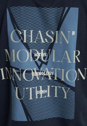 CHASIN' EMBER - T-shirt con stampa - navy