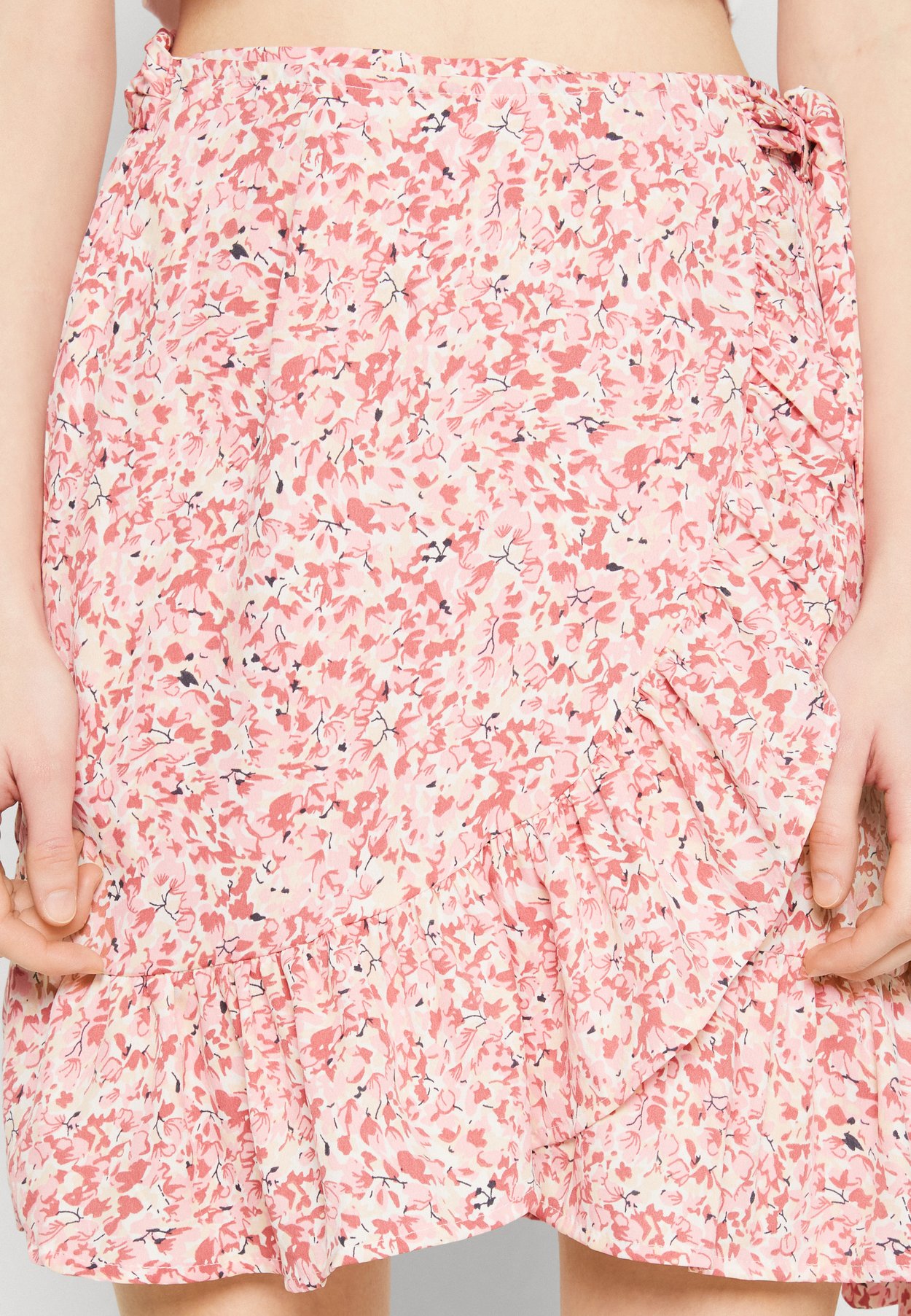 ONLOLIVIA WRAP SKIRT