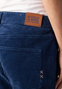 Scotch & Soda THE ZEE STRAIGHT - Trousers - insignia blue