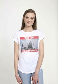 Henry Tiger STAR WARS: CLASSIC ESCALATED QUICKLY - T-shirt z nadrukiem