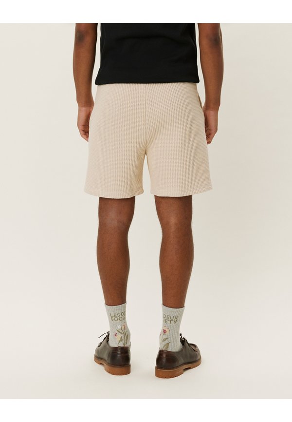 WAFFLE - Shorts - ivory3