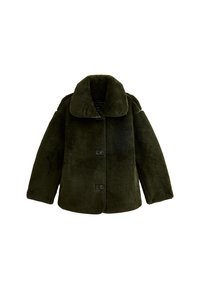 Zielona kurtka z sztucznego futra z szerokim kołnierzem, długimi rękawami i dwoma czarnymi zapięciami na guziki z przodu. Miękka faktura i luźny krój.