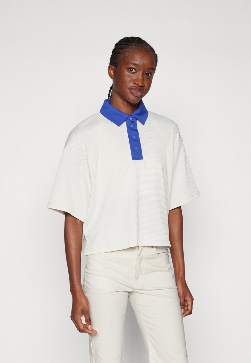 J.LINDEBERG Sports - TINA TOP - Polo shirt - moonbeam, Enlarge