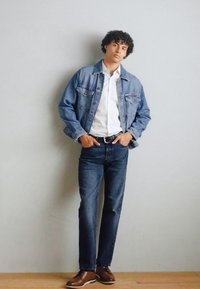 bugatti Brīvā laika šņorkurpes - cognac