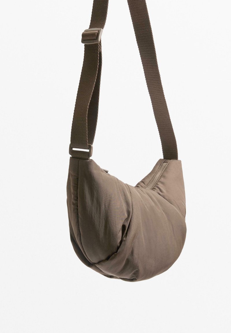 Borsa A Tracolla Trapuntata Leggera In Nylon, Hobo, Grigio Chiaro, Con Tracolla Regolabile - 2