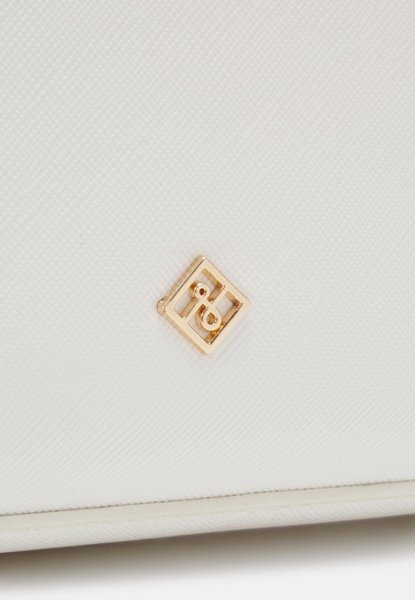 BULLETPROOFF - Handbag2