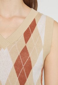 Monki Sweter
