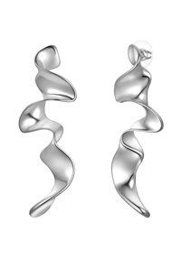 Cercei lungi din argint cu un design fluid, ondulat. Prezintă un finisaj lustruit și un sistem de închidere sigur cu spate târșă. Eleganți și ușori.