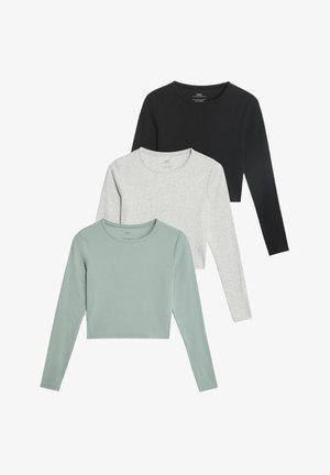 Drei langärmelige Cropped Tops in Minzgrün, Hellgrau und Schwarz. Hergestellt aus weichem Stoff mit Rundhalsausschnitten und tailliertem Design.