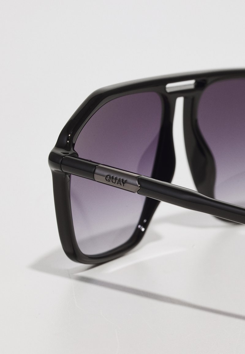 Quay Australia Black Sunglasses with Purple Gradient Lenses Quay Australia ICY 37390 Black Oversized Square Sunglasses  main image 4