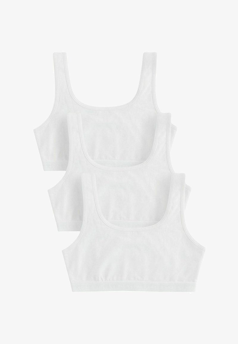 Drei weiße Baumwoll-Bralettes mit Rundhalsausschnitt und breiten Trägern, die eine glatte Textur und ein elastisches Band am unteren Rand aufweisen.
