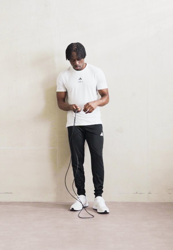 LES MILLS GRAPHIC - Print T-shirt3