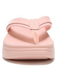 Roze flip-flop sandaal met een gladde plastic bovenkant en een textuurzool, voorzien van een brede teengreep en een gevoerde, iets verhogende zool.