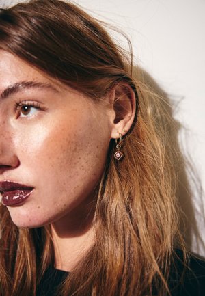 Stradivarius, SET OF 3 CHARM EARRINGS - Øreringe - gold-coloured