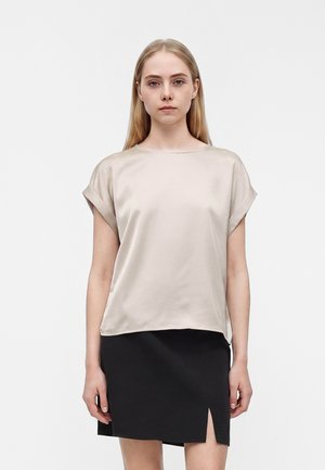 ONLY, ONLLIEKE S/S SATIN MIX TOP WVN NOOS - T-shirt basique - dove