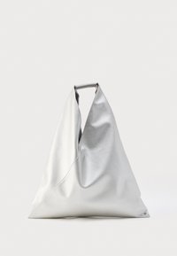 Non sélectionné, silver-coloured