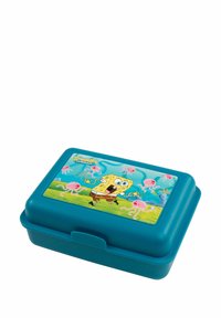 Una lunch box turchese con un coperchio decorato con un design di SpongeBob, meduse e uno sfondo di campo verde. Realizzata in plastica, di forma rettangolare.