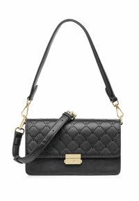 Czarna skórzana torebka z pikowanym wzorem, złotymi akcentami, odpinanym paskiem, prostokątnym kształtem i gładkim wykończeniem.