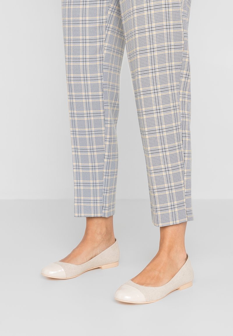 Pier One Ballerines - beige