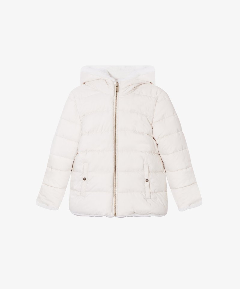 Biała kurtka ocieplana z zapięciem na zamek, kapturem i dwiema bocznymi kieszeniami. Charakteryzuje się pikowaną fakturą i kontrastowym wykończeniem. Miły w dotyku, ciepły materiał.