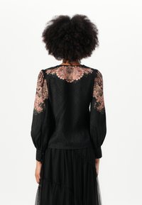 TWINSET SHIRT - Bluse - nero/ruggine