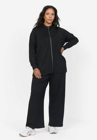 Wasabi Concept WA-SABINA 13 - Mikina so zipsom - black