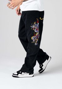 Ed Hardy LASERFLIP LOW LOGO - Skateskor - white black