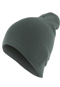 Căciulă închisă la culoare, din tricot rib deoarece, cu vârf conic. Textură moale și design aderent pentru căldură și confort. Fără logo-uri sau modele vizibile.