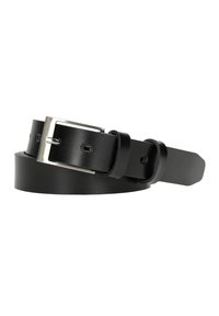 Zwarte leren riem met een zilveren metalen gesp, voorzien van een gladde oppervlakte en meerdere gaten voor aanpassingen, met een taps toelopende uiteinde.