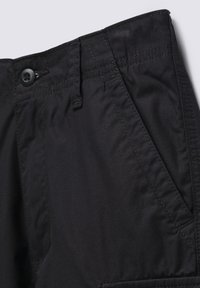 Thumbnail Image 4