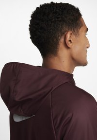 Nike Performance SPHERE MILER - Running jacket - burgundy crush burgundy crush