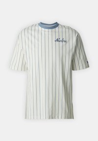 PINSTRIPE TEE - Potiskana majica - off-white/blue