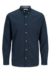 Camisa de manga larga color azul marino hecha de algodón, con cuello abotonado y botones blancos en el frente y los puños.