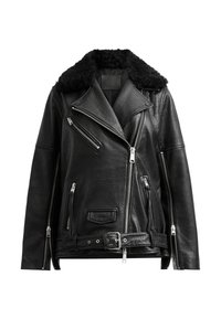 Μαύρο δερμάτινο μπουφάν μοτοσικλετιστή με γούνα στον γιακά, πολλαπλές ασύμμετρες φερμουάρ και ζώνη στη μέση. Έχει υ�φή και τσέπες.