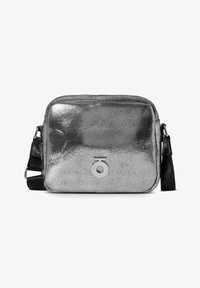 Unselected, metallic grey