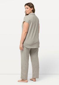 Ulla Popken SET - Pyjama - light gray melange