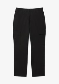 Čierne cargo nohavice vyrobené z odolného materiálu, s dvoma bočnými vreckami a dvoma cargo vreckami na stehnách na úložný priestor. Slim fit strih.