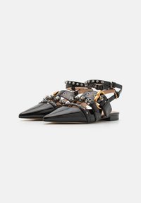 Pinko ballerine slingback a punta Gianira con lacci marrone