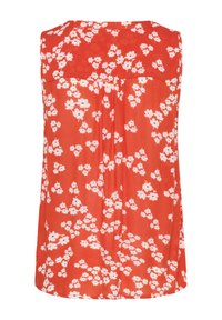 Haut sans manches rouge à motif floral avec un encolure ronde, présentant un motif de fleurs blanches et un design plissé à l'arrière, confectionné dans un tissu léger.