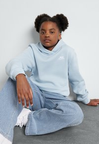 Nike Sportswear - SPORTSWEAR CLUB FLEECE - Bluză de molton - light armory blue/white Imagine miniatură 1